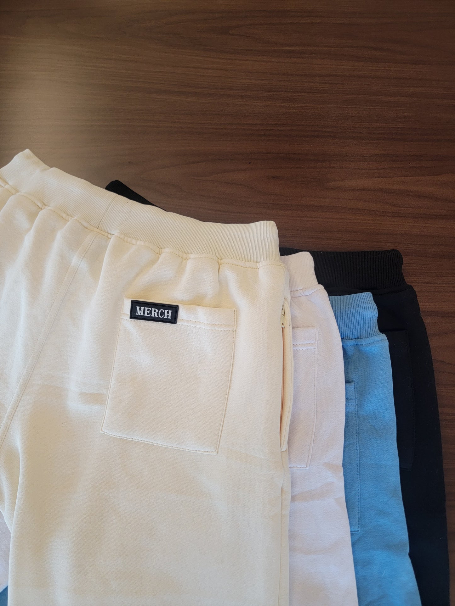 "1ST CLASS" Edition Short Set